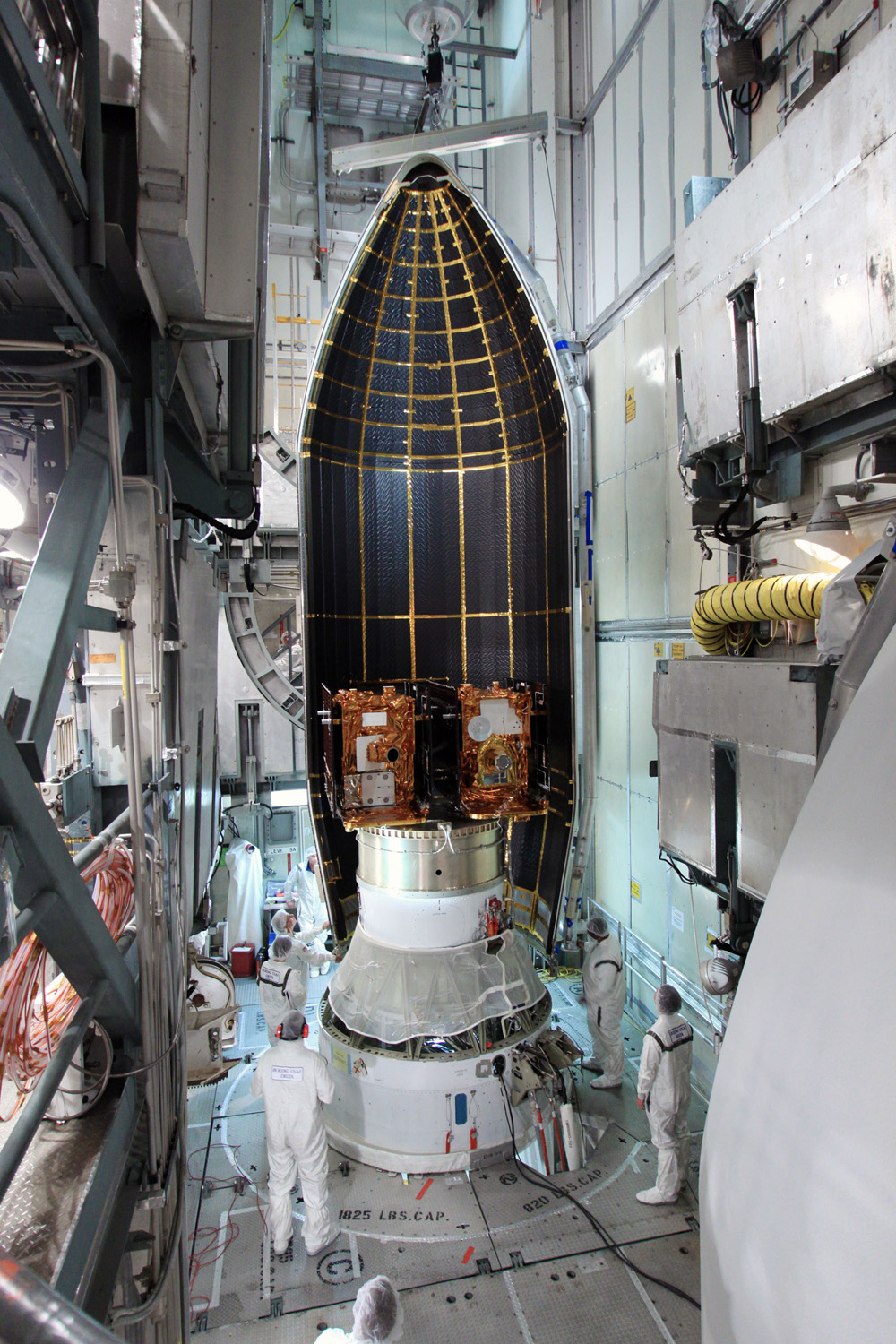 NASA Prepares Twin Moon Probes for Launch